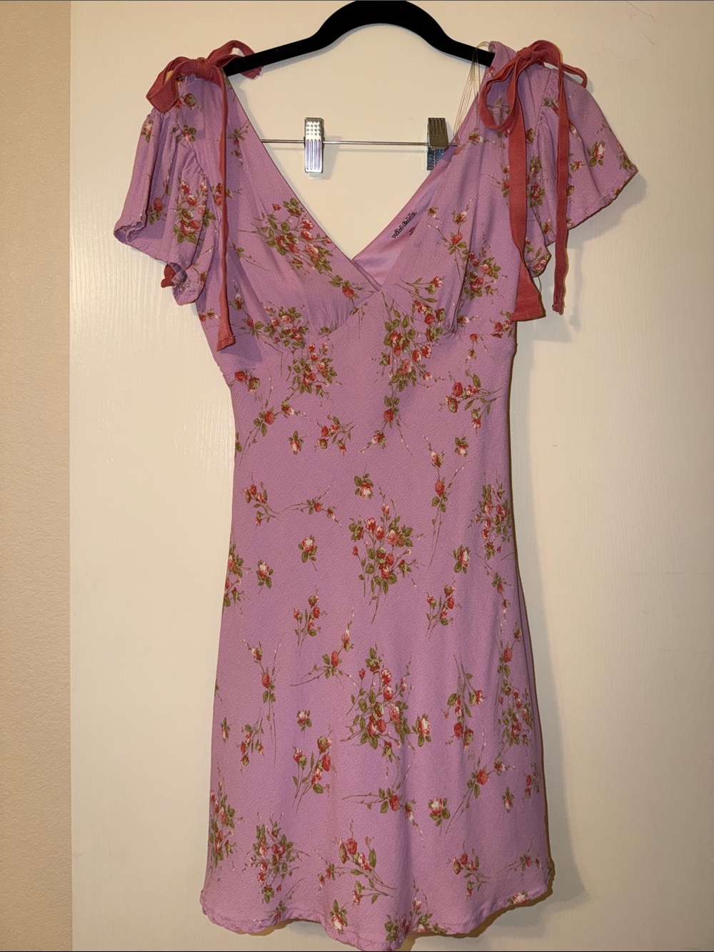 wild fable Lilac Floral V-Neck Mini Dress with Rose Tie-Straps